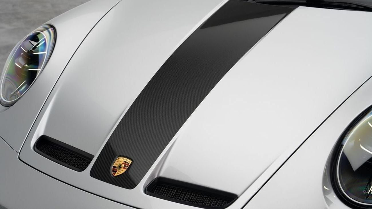 Porsche 911 (992.2) GT3 Weissach - 2025 - GCC Specs - Under Warranty