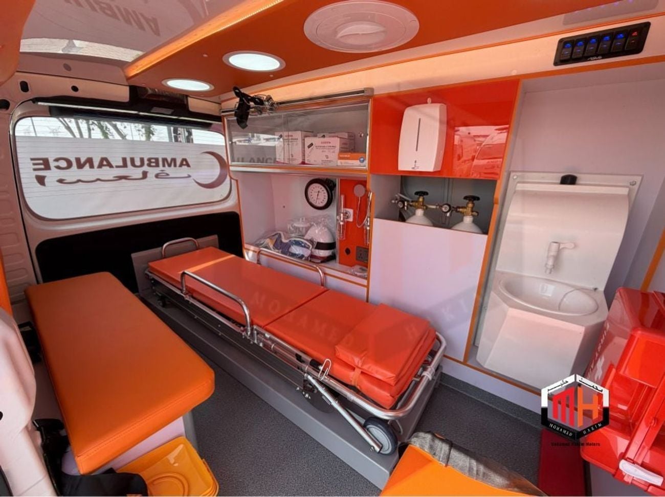 Hyundai Staria Hyundai Staria Ambulance 3.5 2026 – 3.5L V6 | Automatic | 5 Doors | Emergency Medical Vehicle