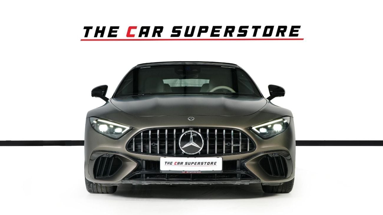 مرسيدس بنز SL 63 AMG 4 MATIC Plus-Low Mileage-Exclusive Color-AMG Driver Performance Pack