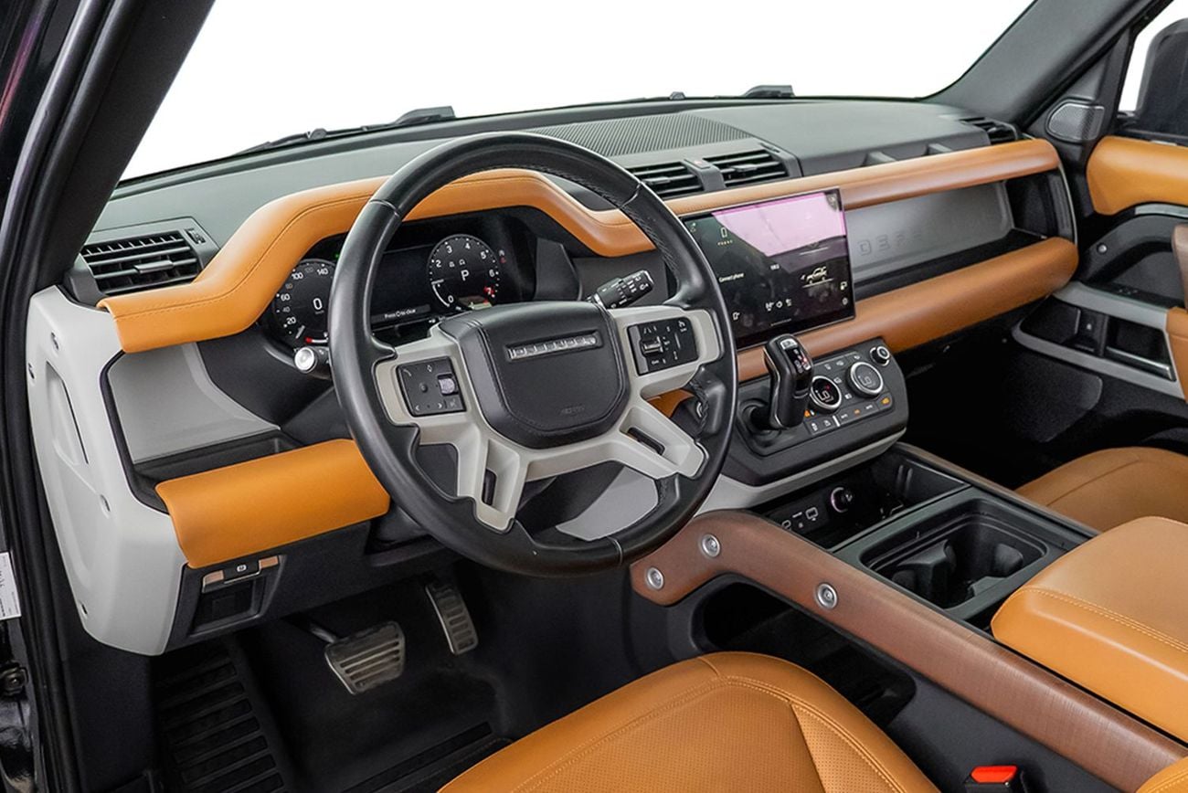 لاند روفر ديفندر 90 HSE P400