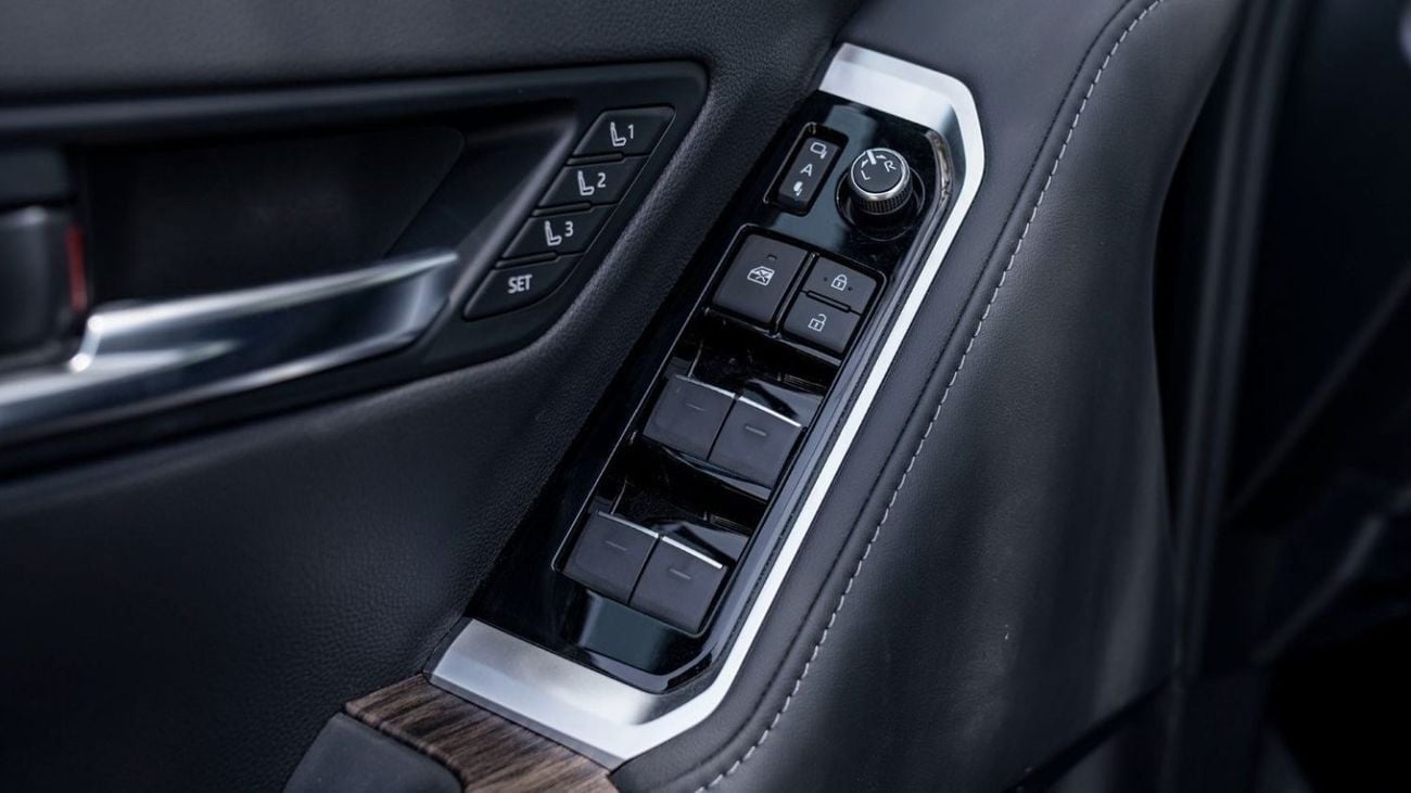 Toyota Land Cruiser toyota landcruiser vxr 3.3 deisel 2025