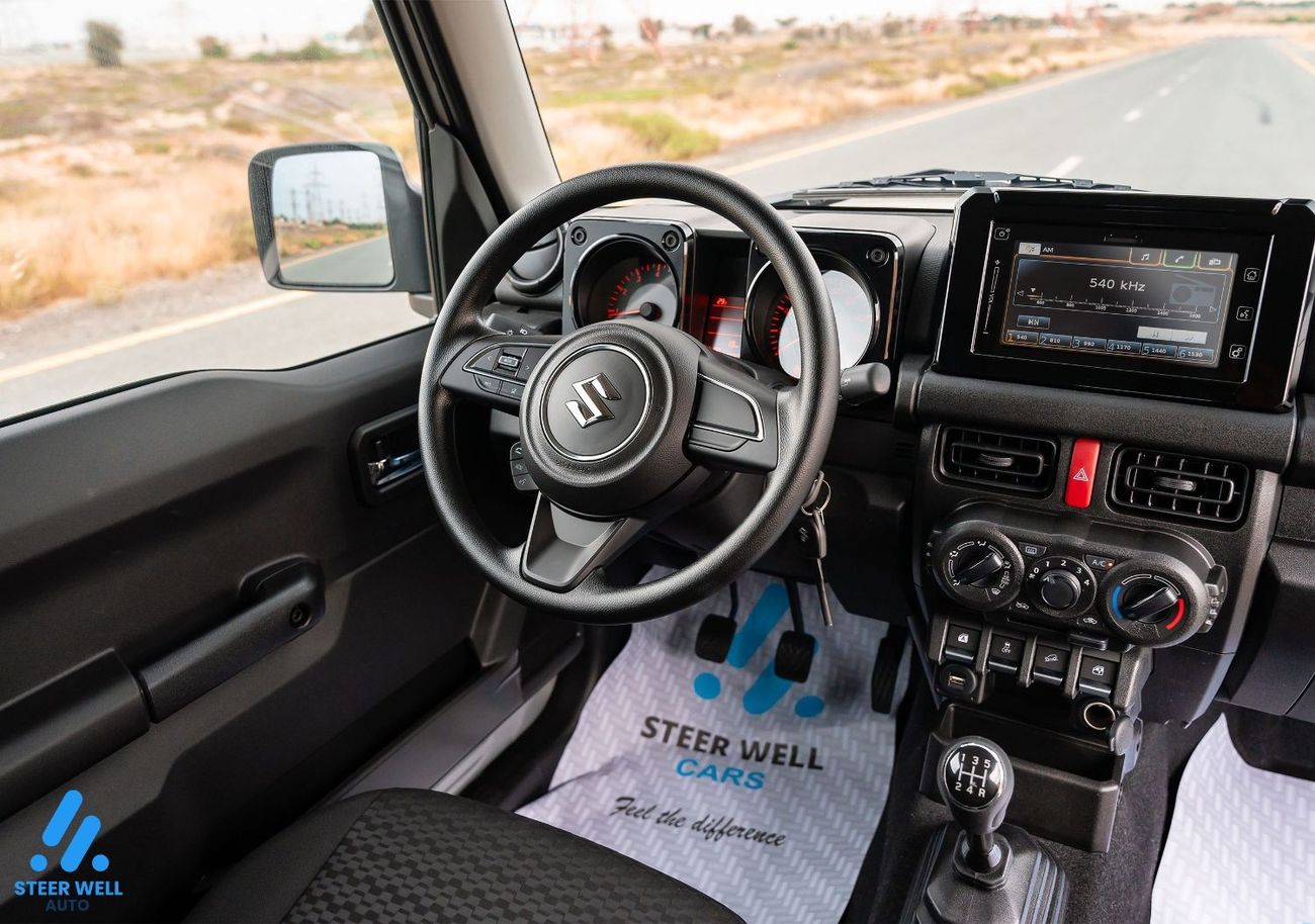 سوزوكي جيمني GL V4 1.5L Petrol MT 2024 / 3 Doors - 4 Seats / Steering Audio Control / Book now