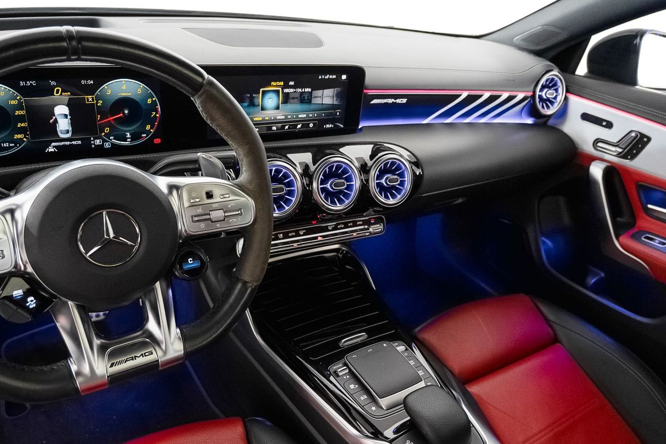 مرسيدس بنز CLA 35 AMG Std 2.0L