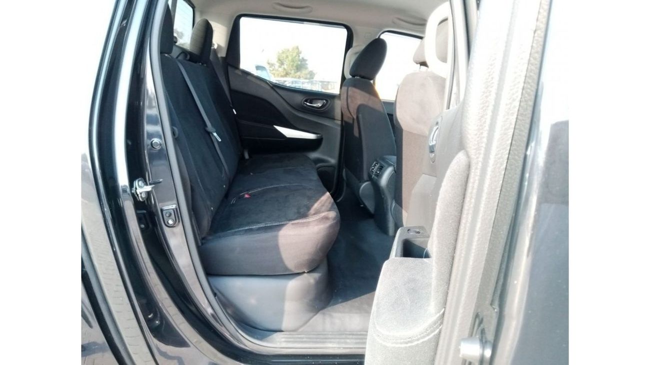 Nissan Navara NISSAN NAVARA RIGHT HAND DRIVE (PM909)