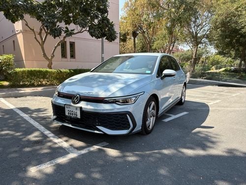 فولكس واجن جولف GTI Fabric 2.0L