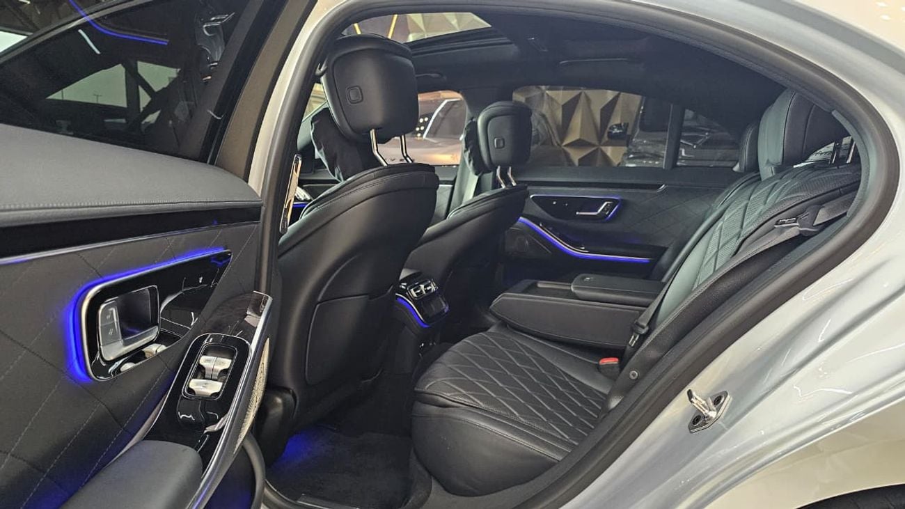 Mercedes Benz S500 L 3.0L T . 6 Cyl . Automatic . Petrol . Sedan . All Wheel Drive . 5 Seats . 4 Door . EQ Boost mild-hybrid