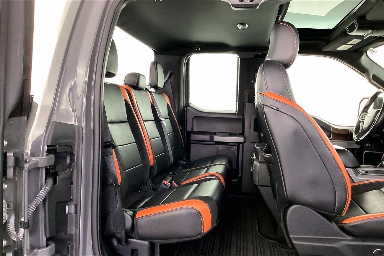 Ford F 150 Raptor Luxury - Super Cab | Guaranteed Warranty | 0 Down Payment