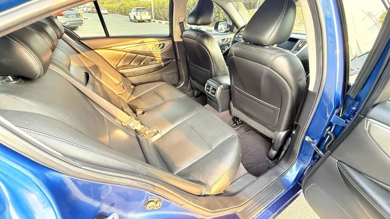 إنفينيتي Q50 LUXE 2.0 turbo GCC Specs, excellent condition
