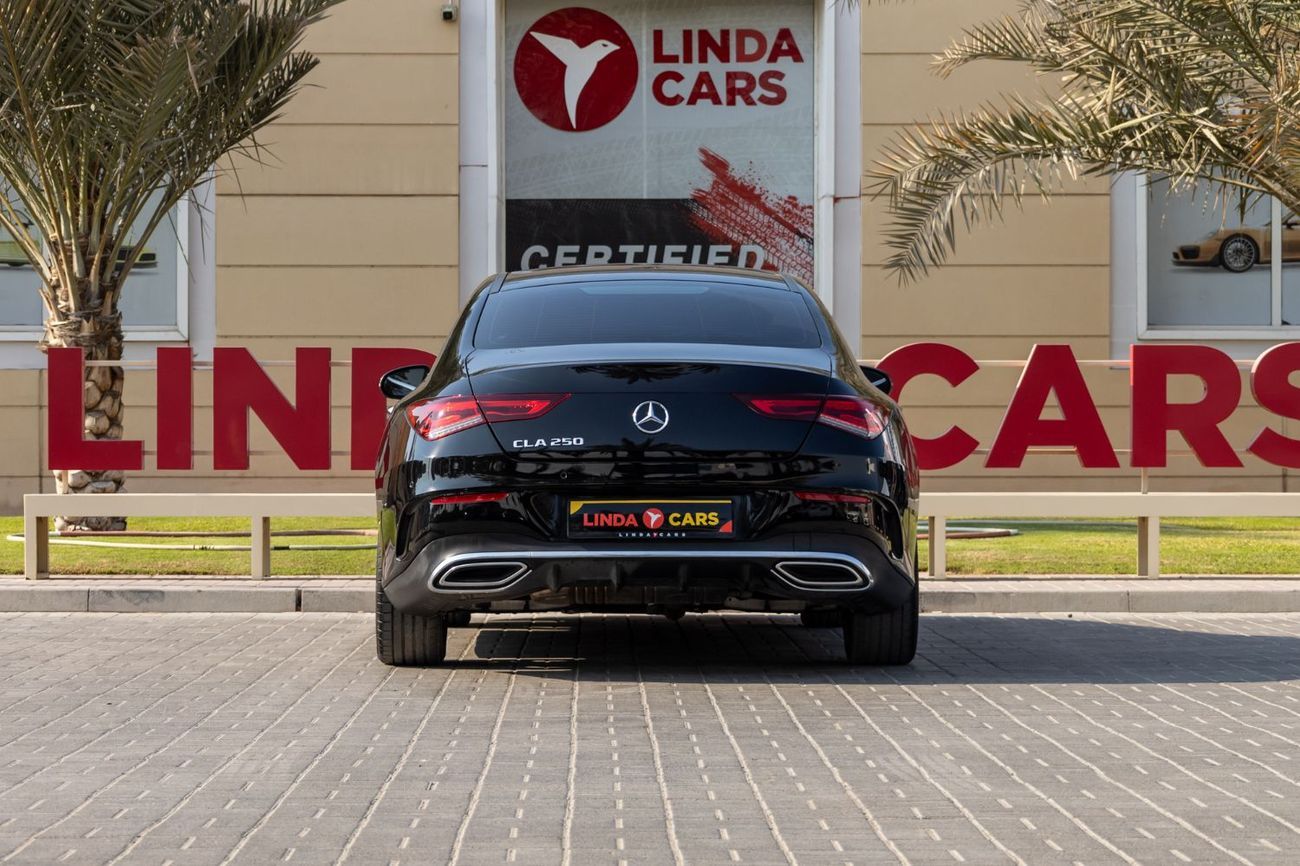 Mercedes-Benz CLA 250 Std 2.0L (221 HP)