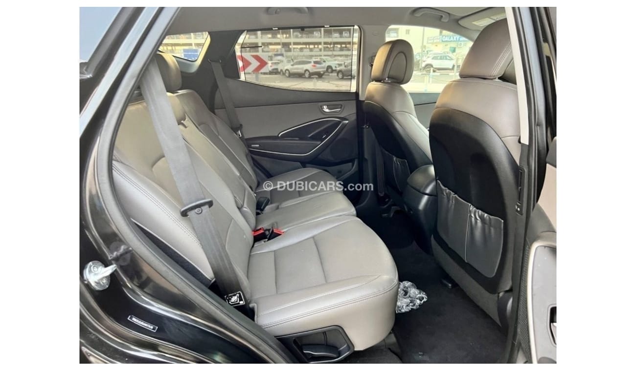 Hyundai Santa Fe 2018 LIMITED PUSH START 4x4 LEATHER SEATS