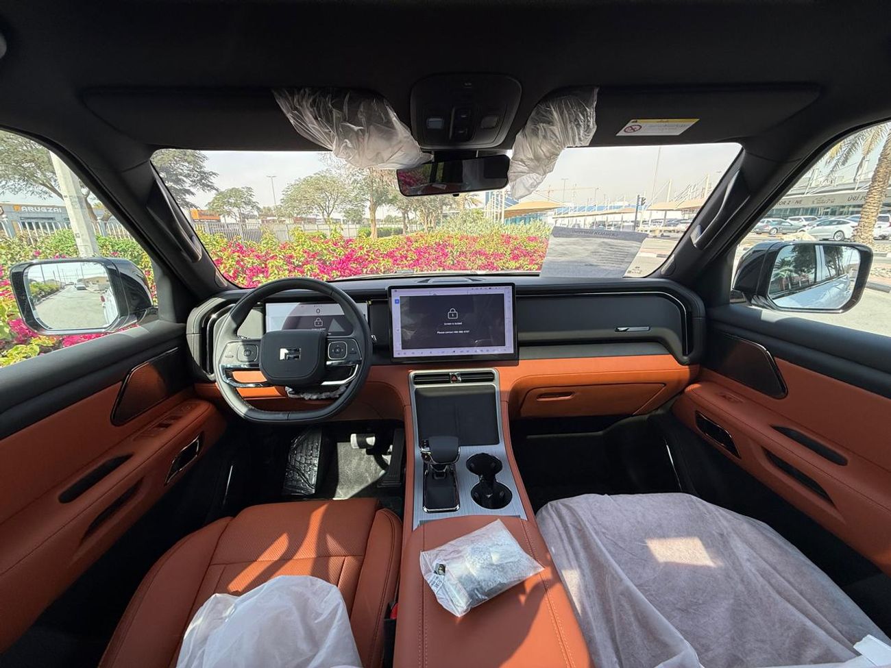 روكس 01 NEW ARRIVAL ROX 01 2026 7 SEATS LONG RANGE WITH WARRANTY EVS 5 YEARS SERVICE CONTRACT