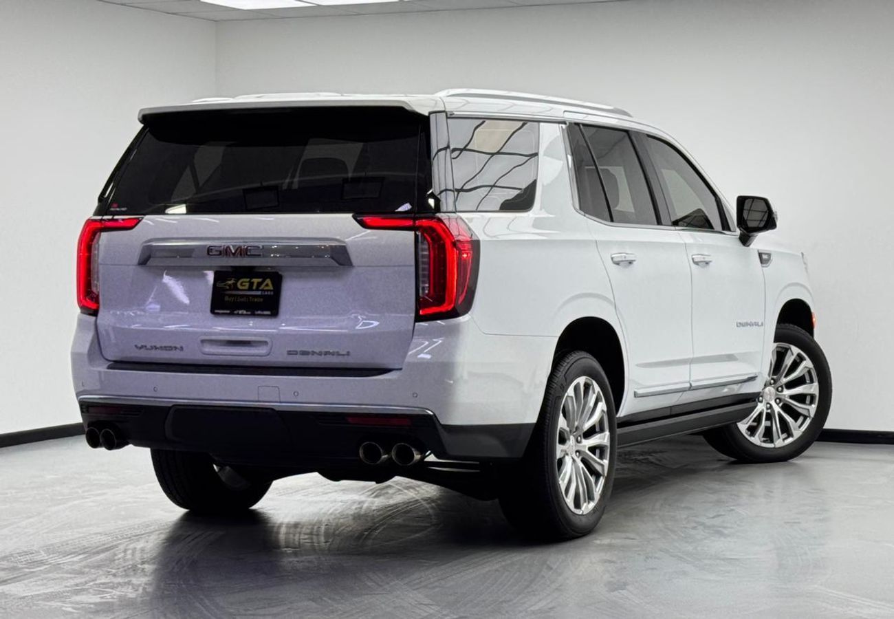 جي أم سي يوكون Denali 6.2L (8 Seater) 2022 GMC Yukon Denali, GMC Service History, 2027 GMC Warranty and Service Con