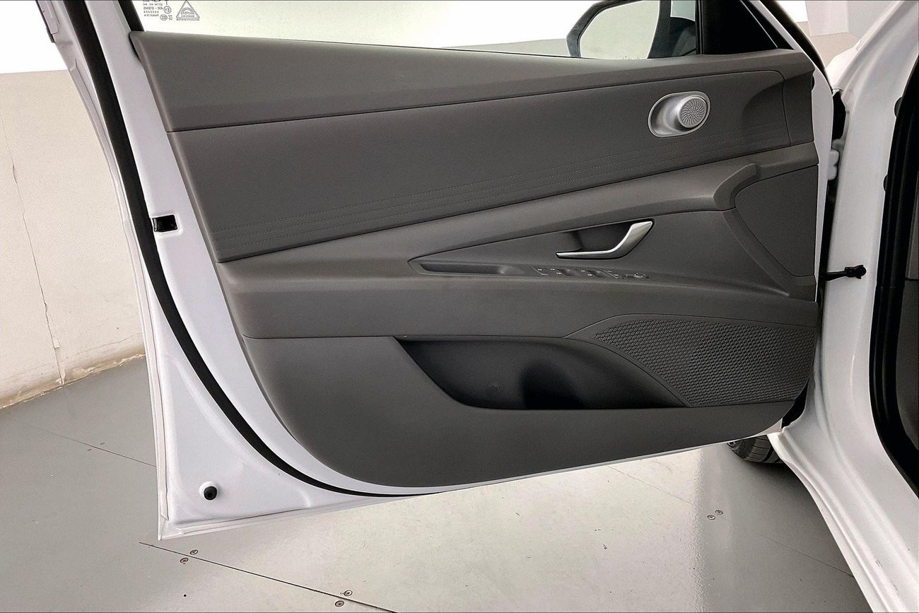 Toyota Yaris SE / E | 1 year free warranty | 0 Down Payment