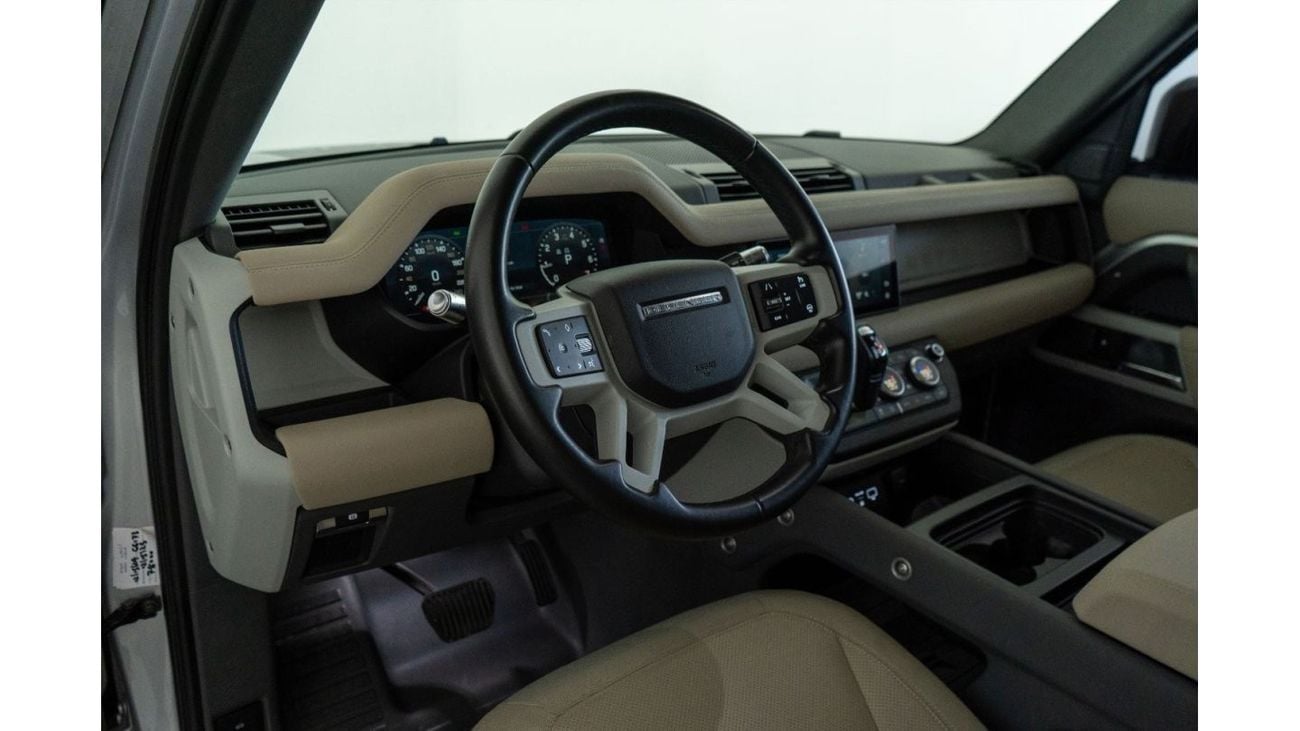 لاند روفر ديفندر P400 110 اول نسخة
