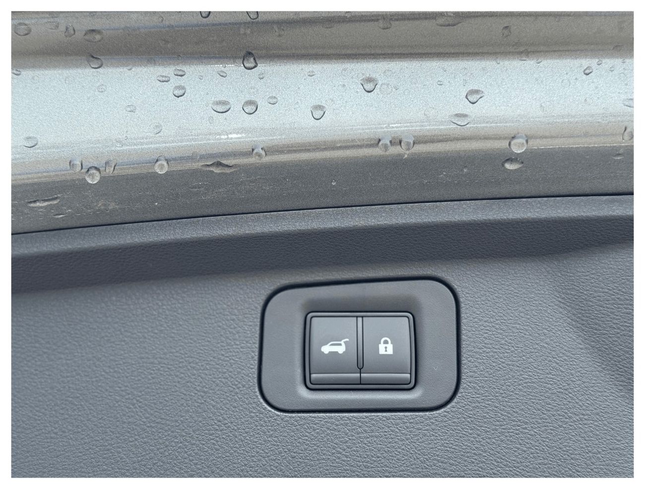 Nissan Patrol Nissan Patrol LE 3.5L Mid options  2026