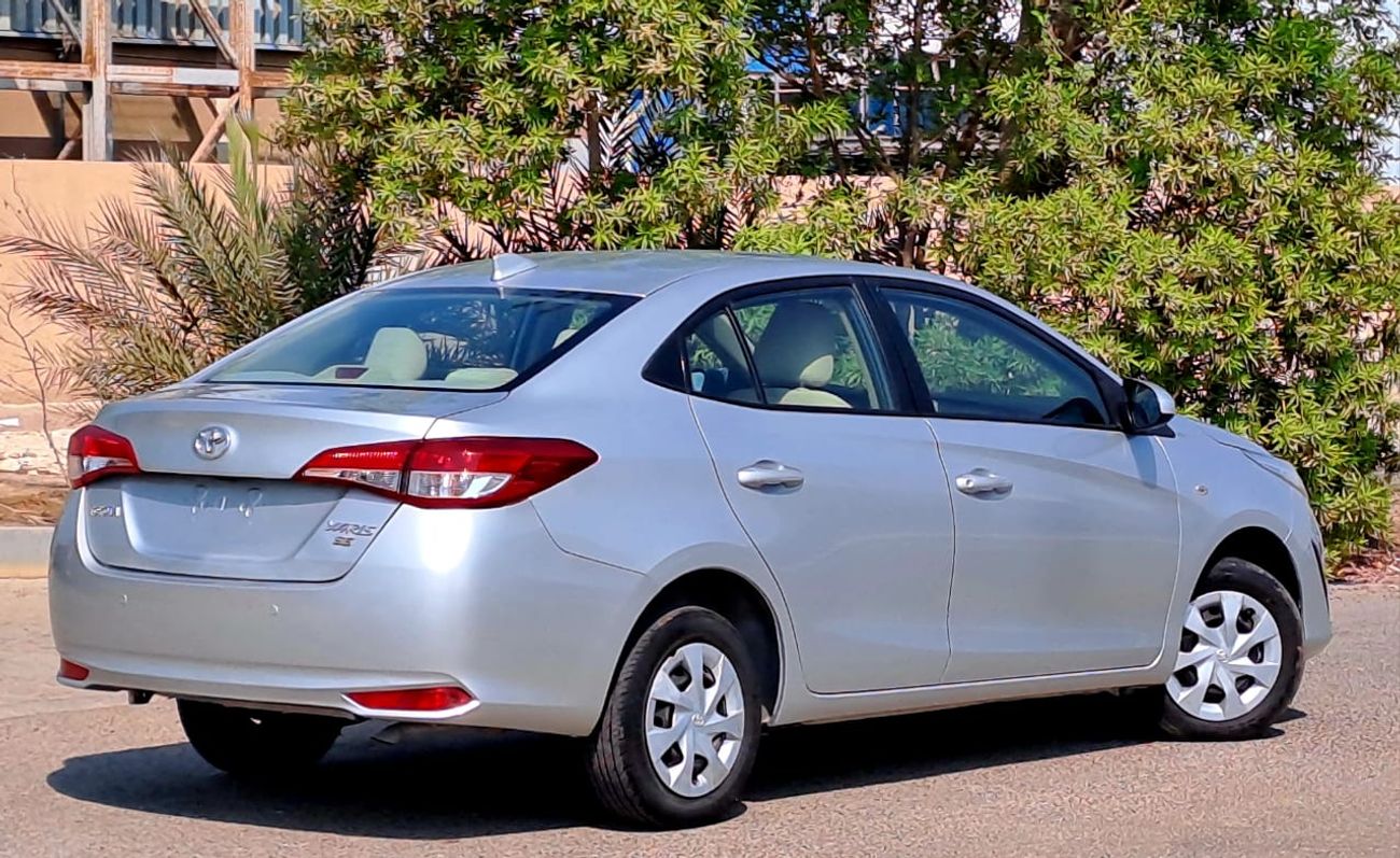 Toyota Yaris SE 1.5L Sedan  520-Monthly l GCC l Cruise, Camera, GPS l Accident Free