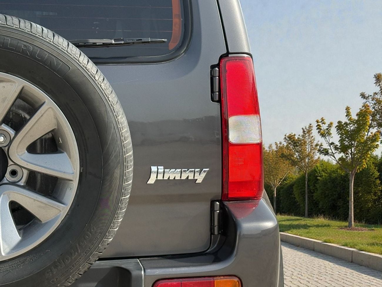 سوزوكي جيمني JIMNY GLX MT | 1.3L I4 – 85 BHP | 2016 | GCC SPECS