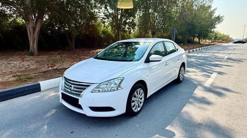 Nissan Sentra S 1.6L (110 HP)