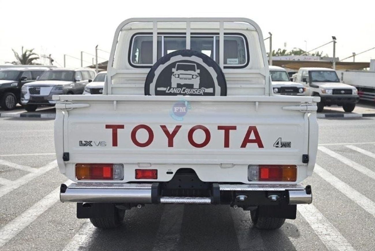 Toyota Land Cruiser Pick Up 79 Double Cab LX-Z 4.0L Petrol 4WD Automatic