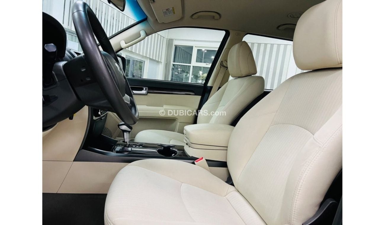 Kia Mohave LX GCC .. Perfect Condition .. V6 .. 3,8L .. 4WD .