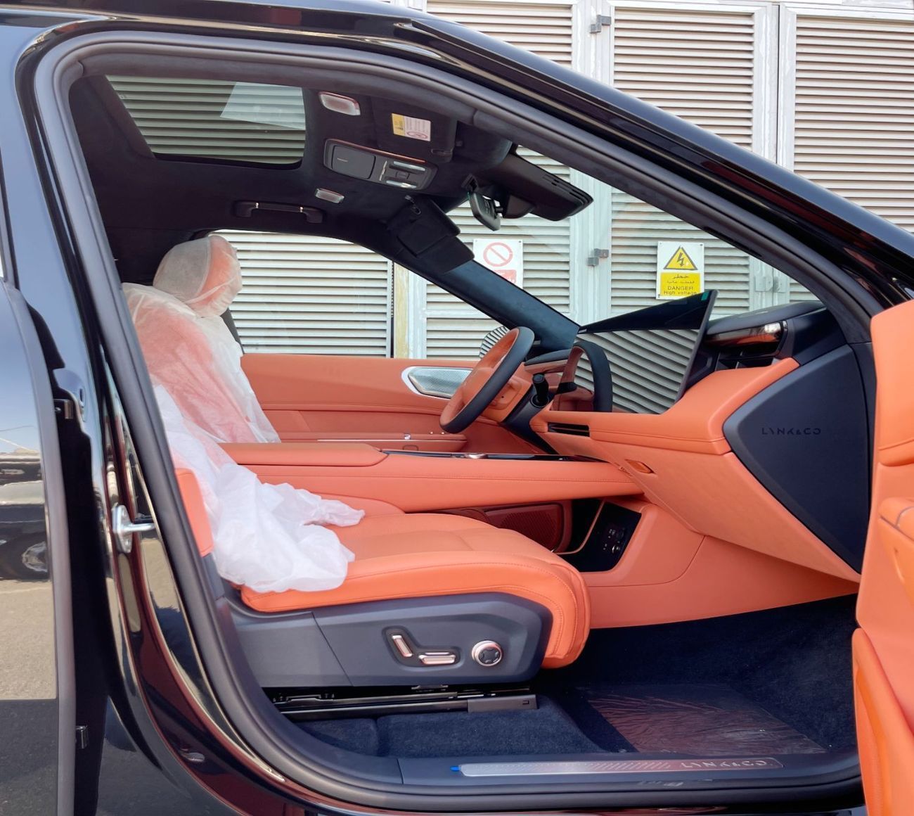 Lynk & Co 900 EM-P: A Chinese High-tech PHEV With 725 HP