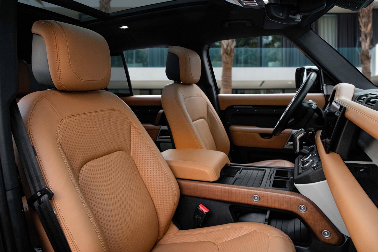 لاند روفر ديفندر 5,875 P.M | 0% Downpayment | DEFENDER P400 130 | AGENCY WARRANTY!