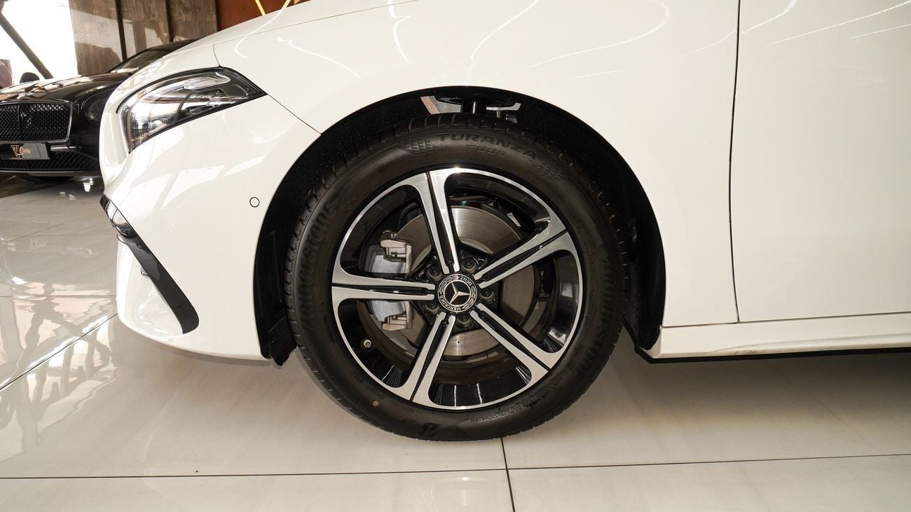 Mercedes-Benz A 200 L MERCEDES BENZ A200 L-SPORT - 1.4L TURBO V4 - 2025