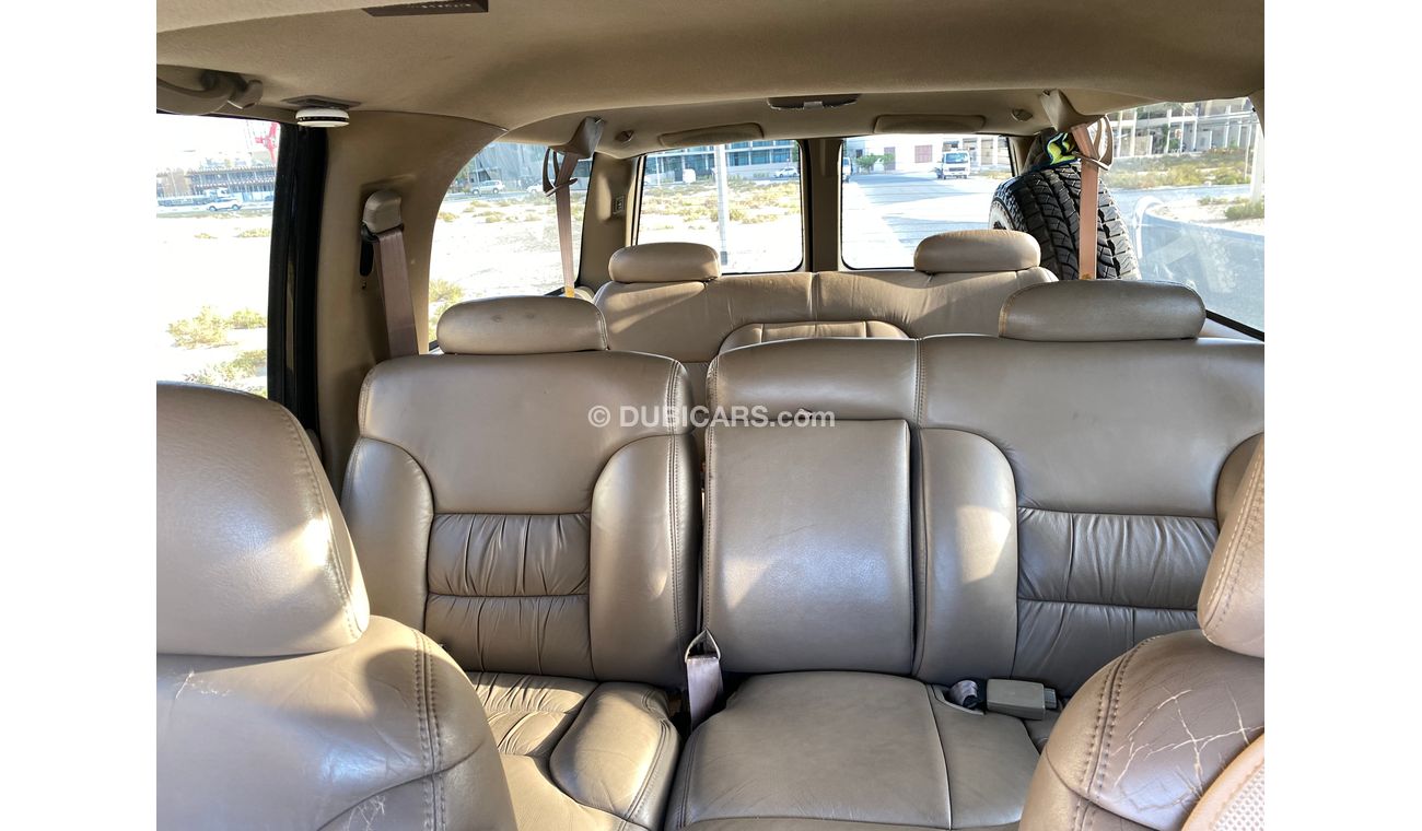 Chevrolet Suburban 1500 LT 4x4