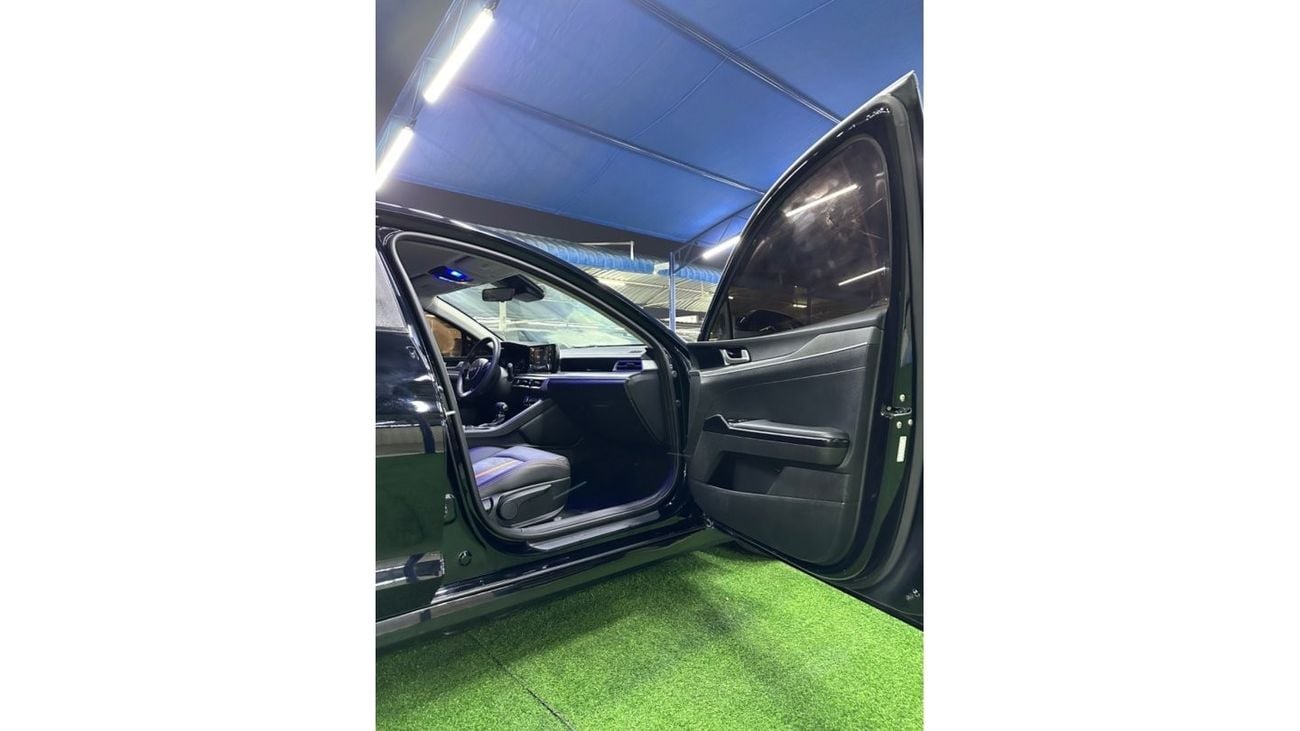 كيا K5 كيا K5 2021 بمحرك سعة 1.6 تيربو السيارة بحالة ممتازة قليلة الأضرار