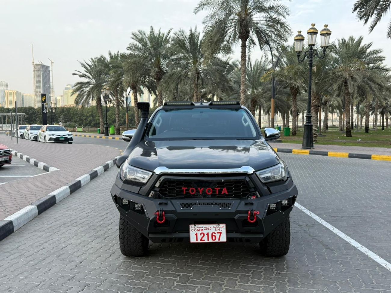 Toyota Hilux SR5 with full option 4x4