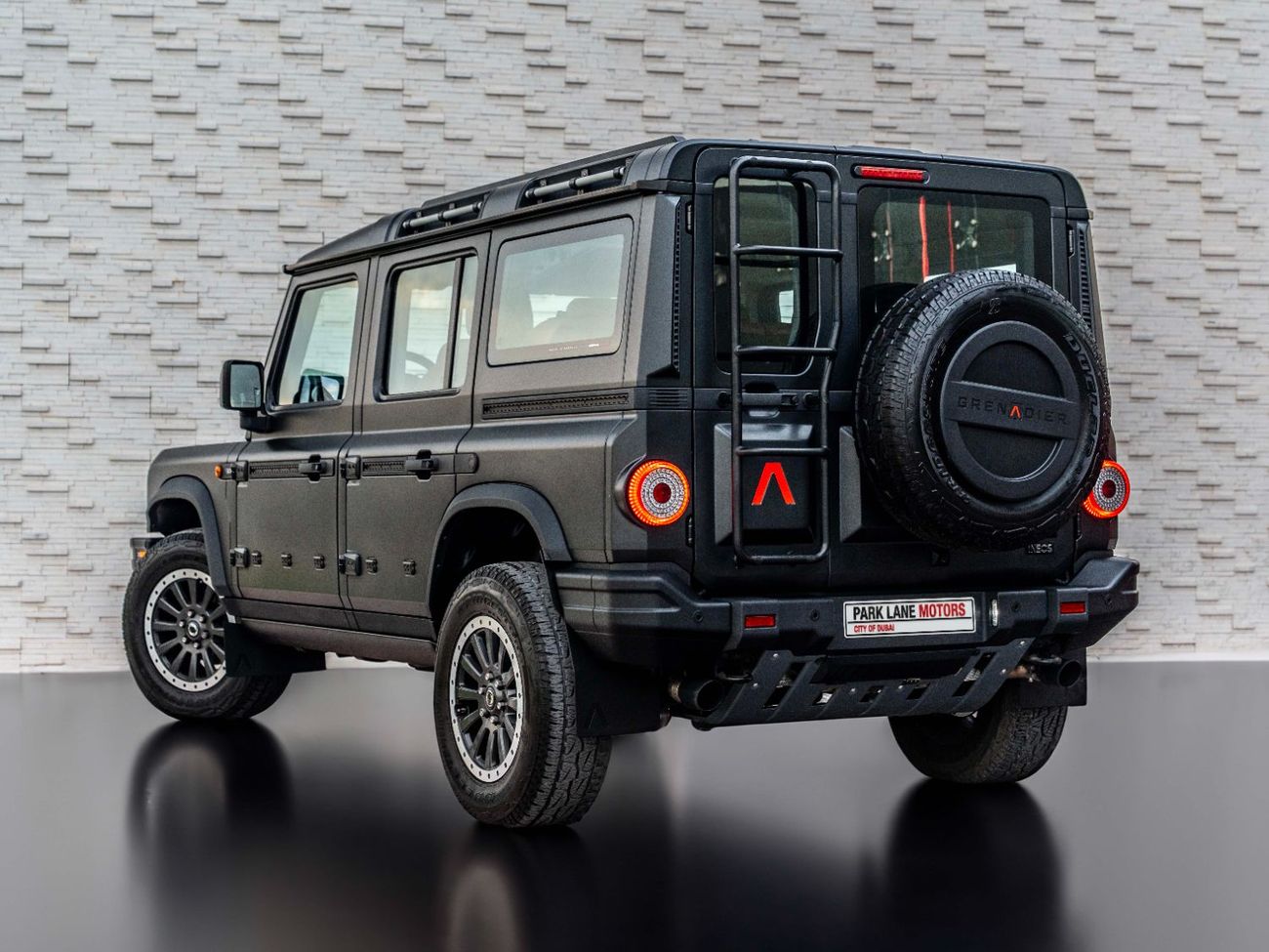 INEOS Grenadier Fieldmaster Edition