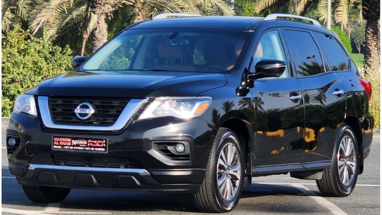 Nissan Pathfinder American