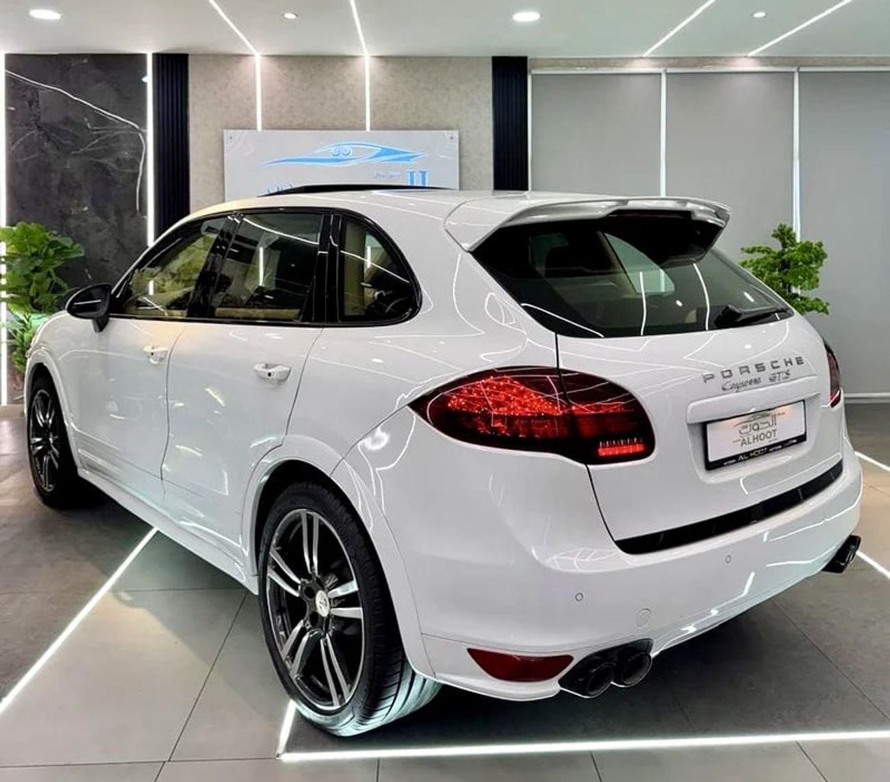 بورش كايان GTS AMAZING GTS V8 || GCC || FULLY LOADED || PERFECT CONDITION || RADAR