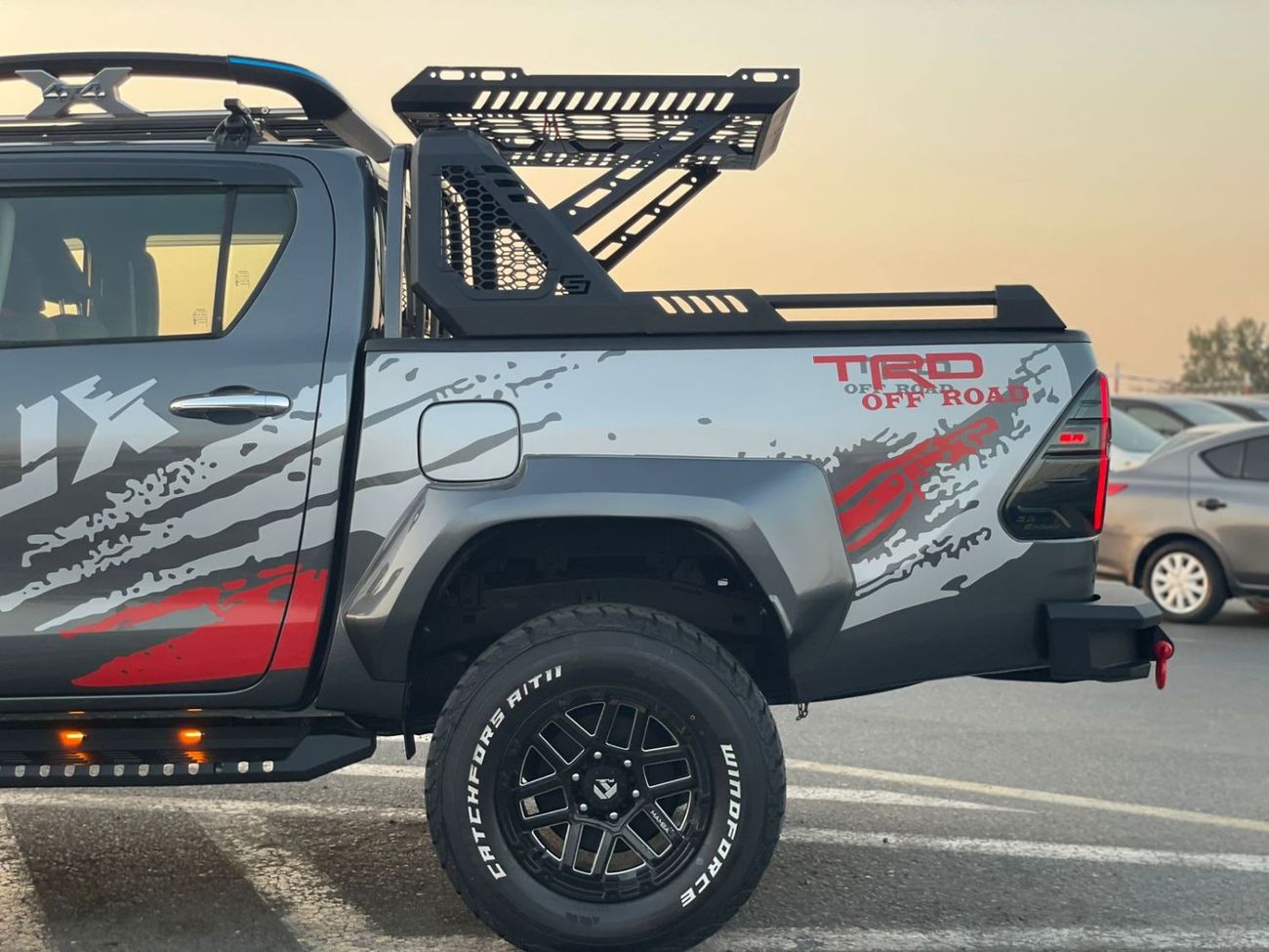 Toyota Hilux 2019 Toyota Hilux Revolution Edition - 4x4 | GCC Specs | Full Off-Road Build