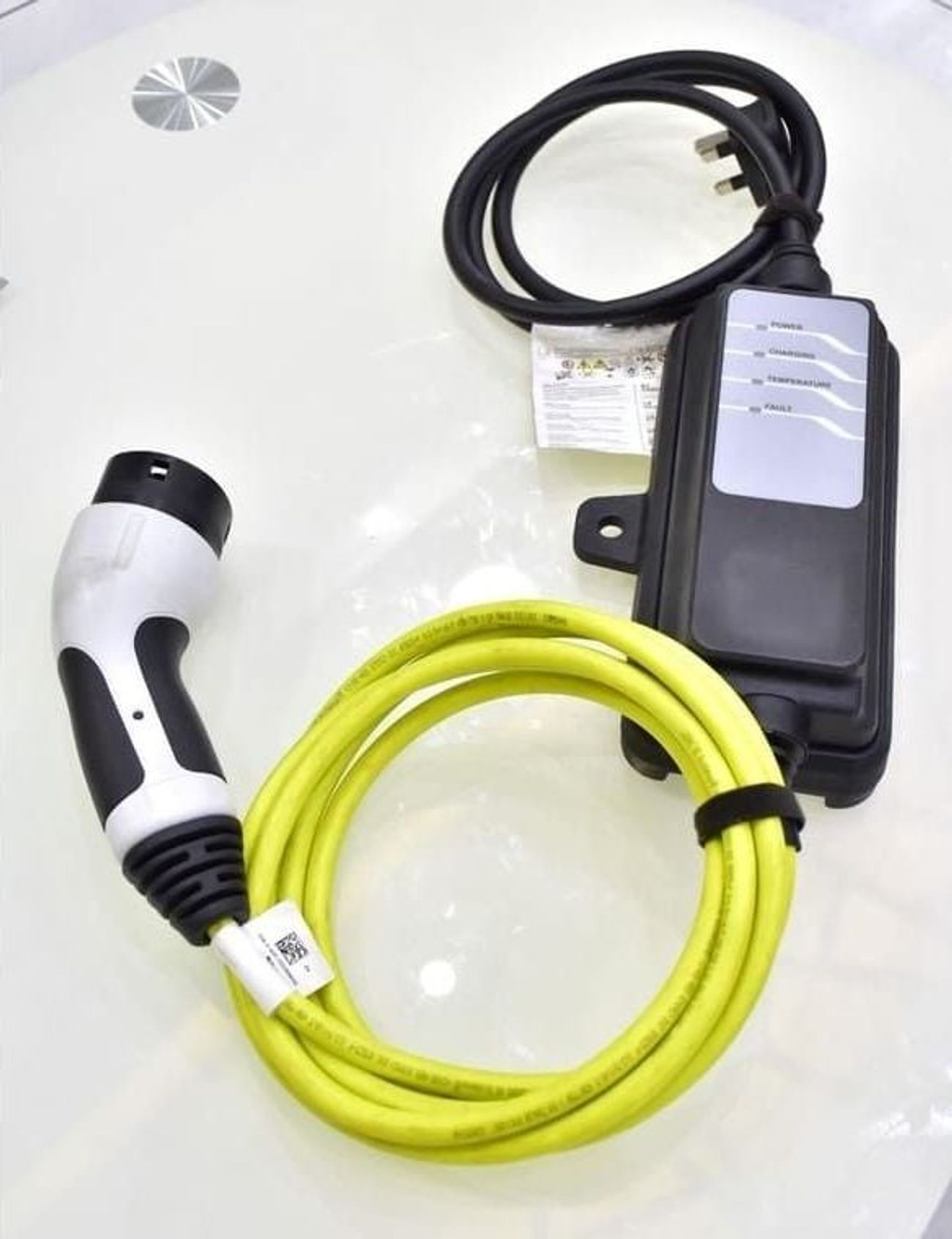 بي أم دبليو i3 EXCELLENT DEAL for our BMW i3 eDrive ( 2019 Model ) in White & Black Color GCC Specs