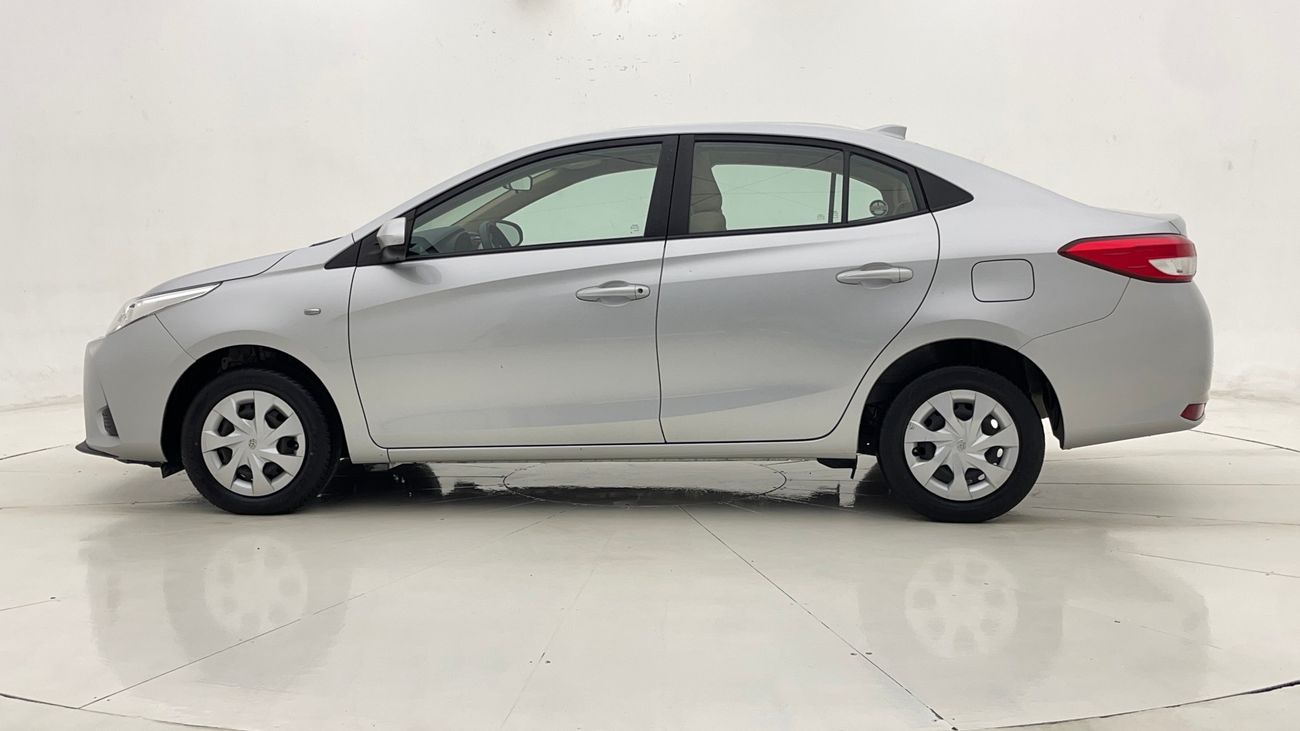 تويوتا يارس SE 1.5 | بدون دفعة مقدمة | اختبار القيادة في المنزل