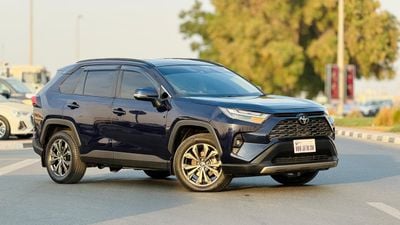 Toyota RAV4 HYBRID | BSM | BACK CAMERA | AUTOMATIC TRANSMISSION | 2.5L | DUAL EXHAUST PIPE | 2024