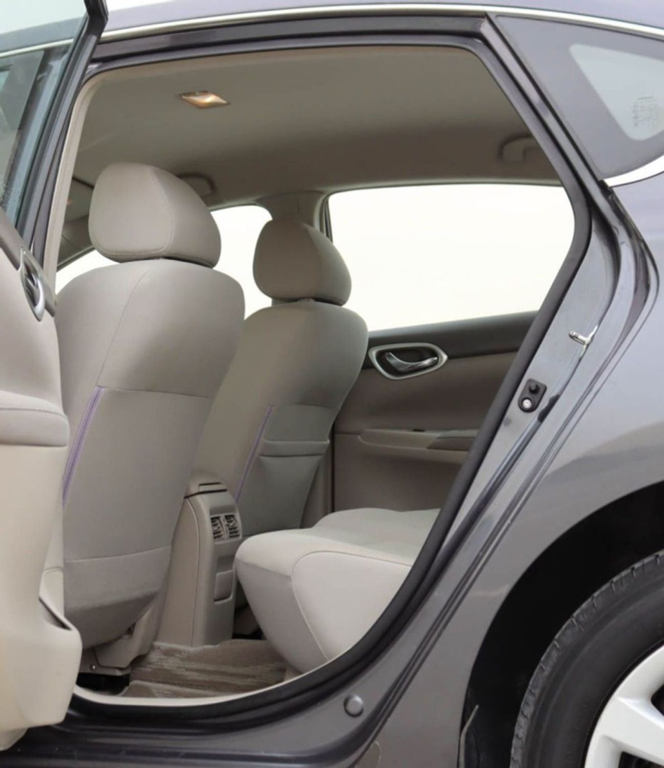 Nissan Sentra S 1.6L (110 HP) Nissan Sentra 1.6L 2020 GCC accident-free in excellent condition 495 P.M