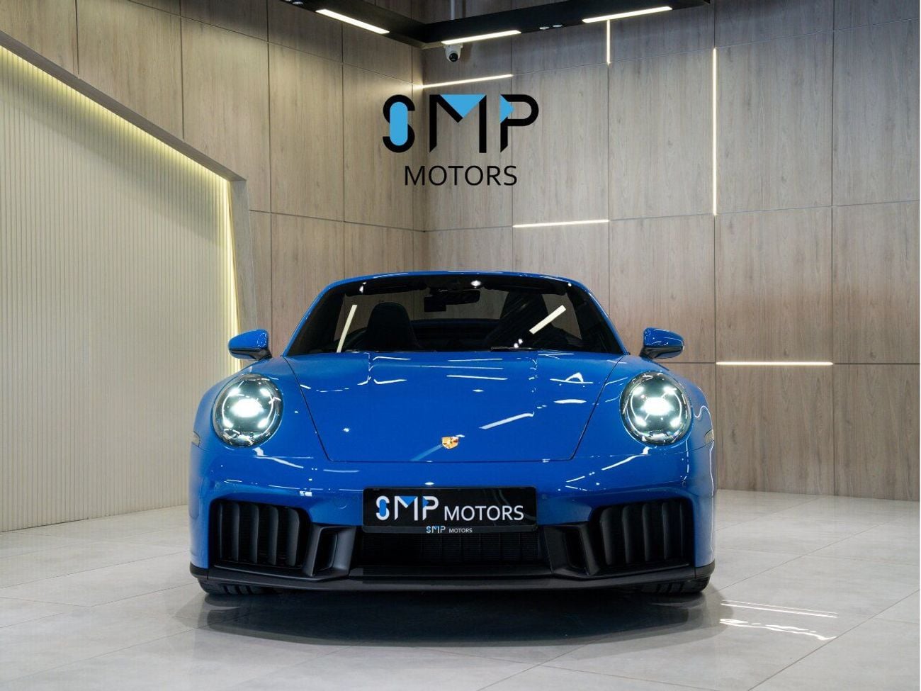 Porsche 911 CARRERA 4GTS