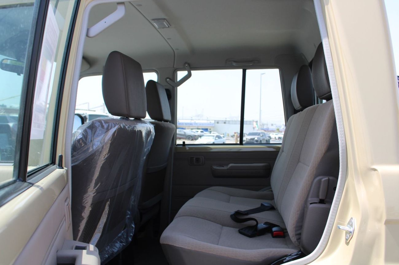 Toyota Land Cruiser Pickup 70 STD E AUTO