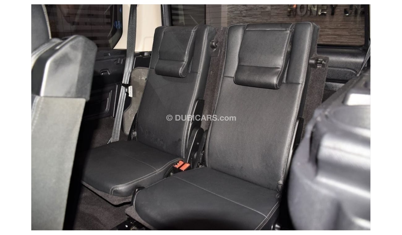 Land Rover Discovery EXCELLENT DEAL for our Land Rover LR4 HSE ( 2015 Model! ) in White Color! GCC Specs