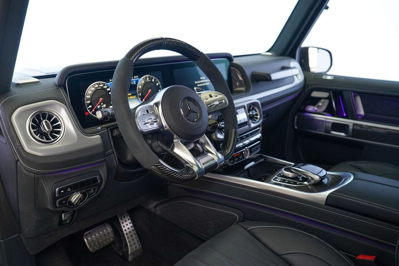 Mercedes Benz G 63 AMG 4X4² BRABUS 700