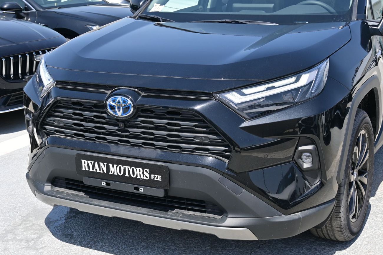 Toyota RAV4 Toyota RAV4 2.5L Hybrid, AWD, Model 2025 Color Black