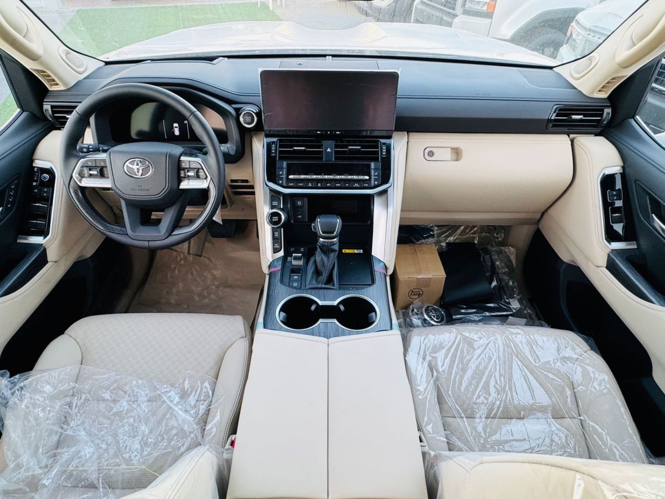 تويوتا لاند كروزر LC300 VXR 3.5L PTR 2026 FULL OPTION