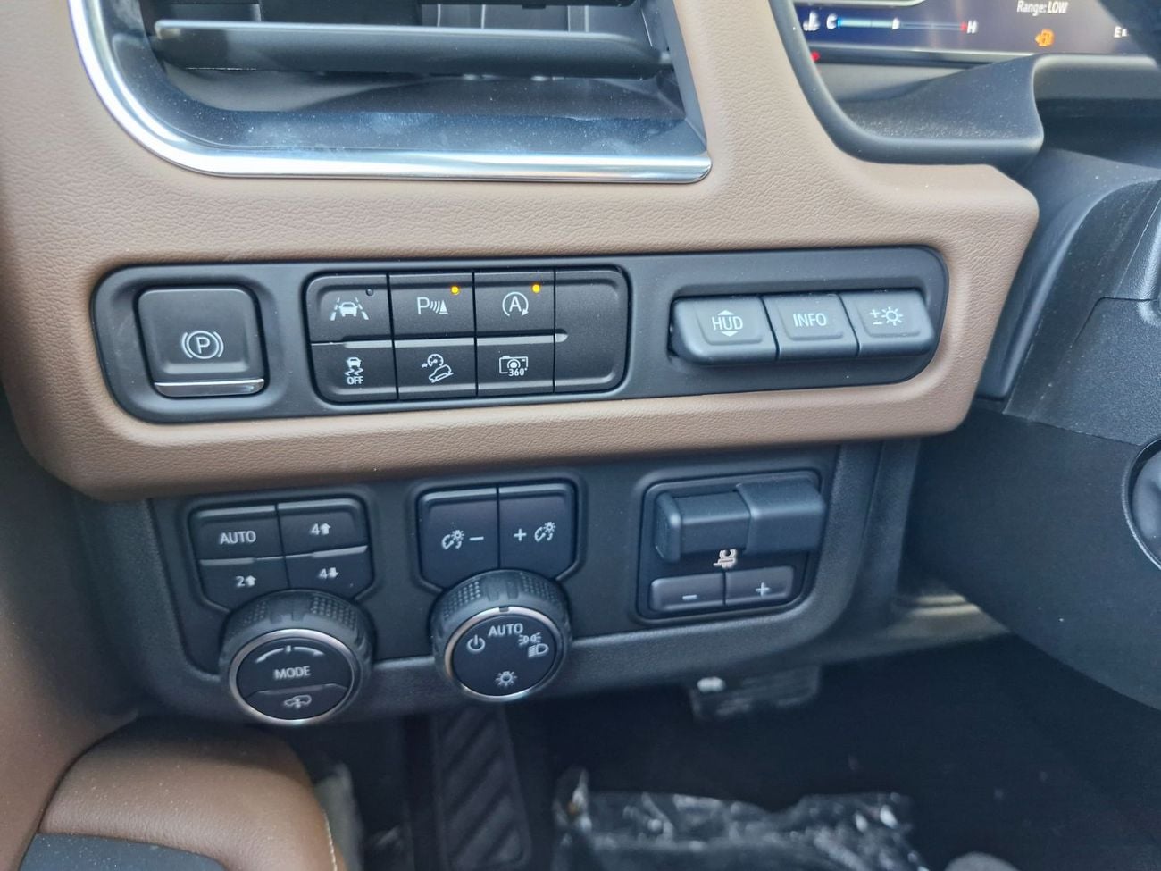 شيفروليه تاهو (VAT 5% INCLUDED) CHEVROLET TAHOE HIGH COUNTRY 6.2L V8 PETROL BRAND NEW 0KM