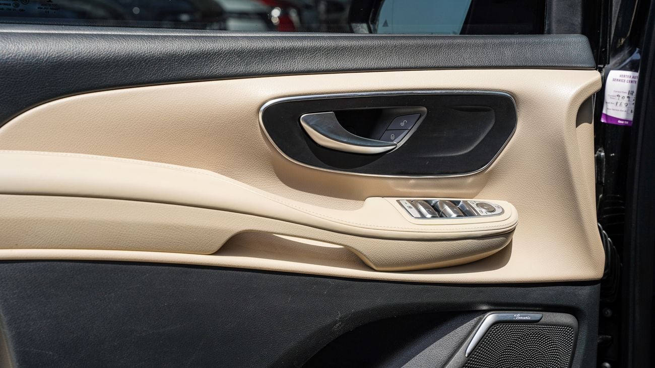Mercedes Benz V 250