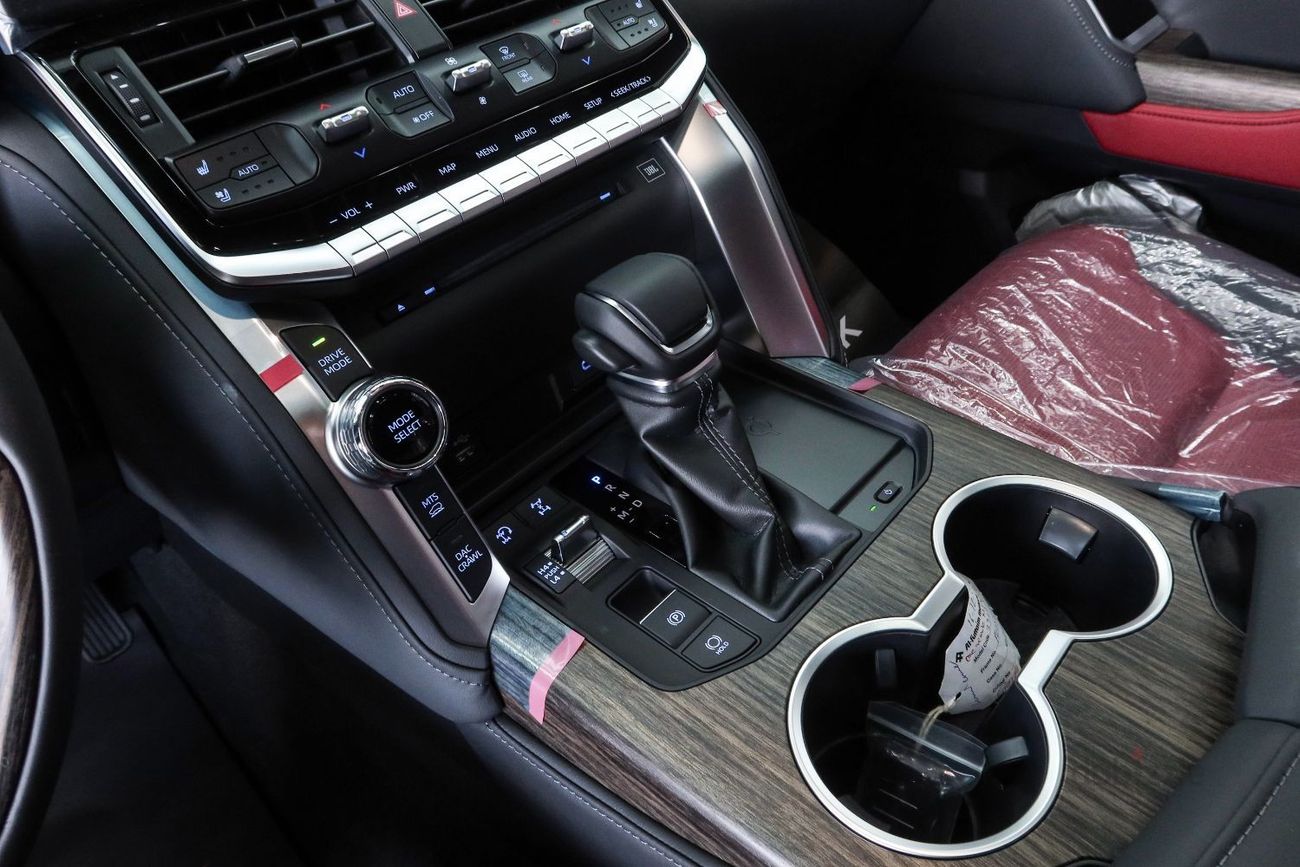 تويوتا لاند كروزر Toyota land cruiser  VXR 3.5 turbo