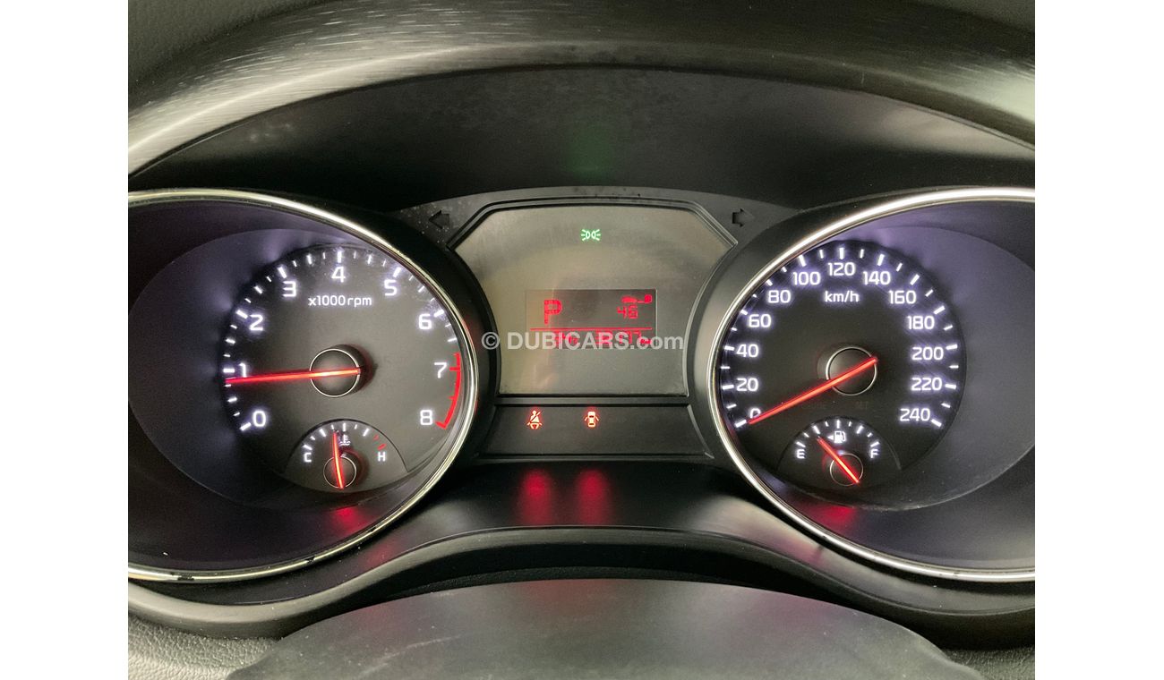 كيا كارنيفال LX