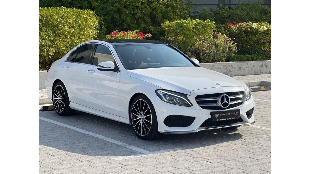 Mercedes-Benz C 200 AMG Pack Mercedes C200 AMG 360 Camera Panoramic  Ventilation Seats  Full option GCC 2018  61,000 KM