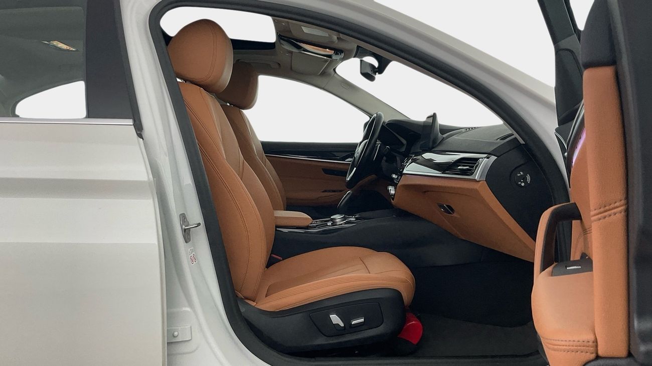 BMW 520i Joy Edition | Guaranteed Warranty | 0 Down Payment